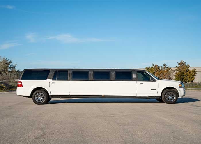14 Passenger Ford Excursion Limo - View 1